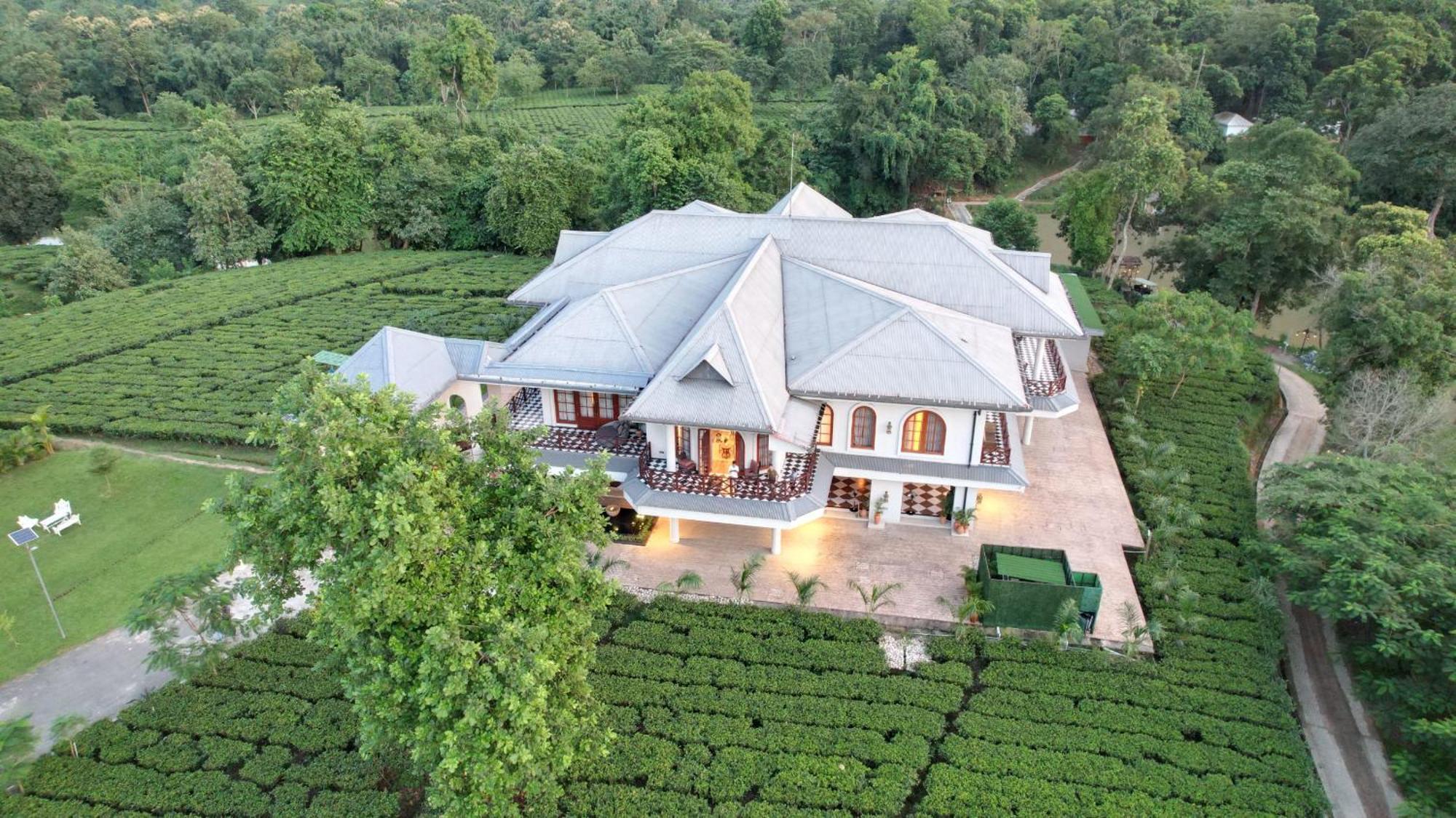Vaani Greens Wildlife Resort, Kaziranga Kuthari Exterior foto