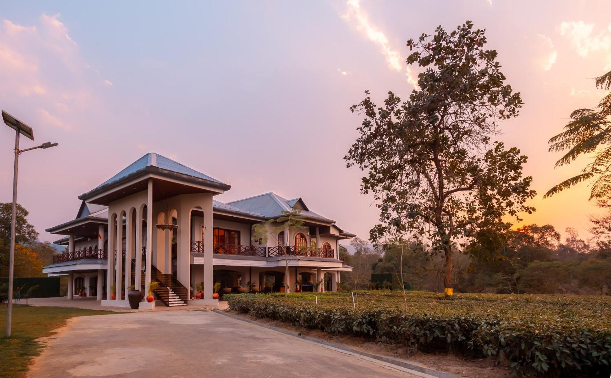 Vaani Greens Wildlife Resort, Kaziranga Kuthari Exterior foto